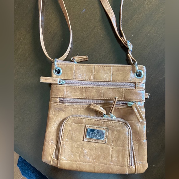 Nichole Miller crossbody satchel - Picture 11 of 11